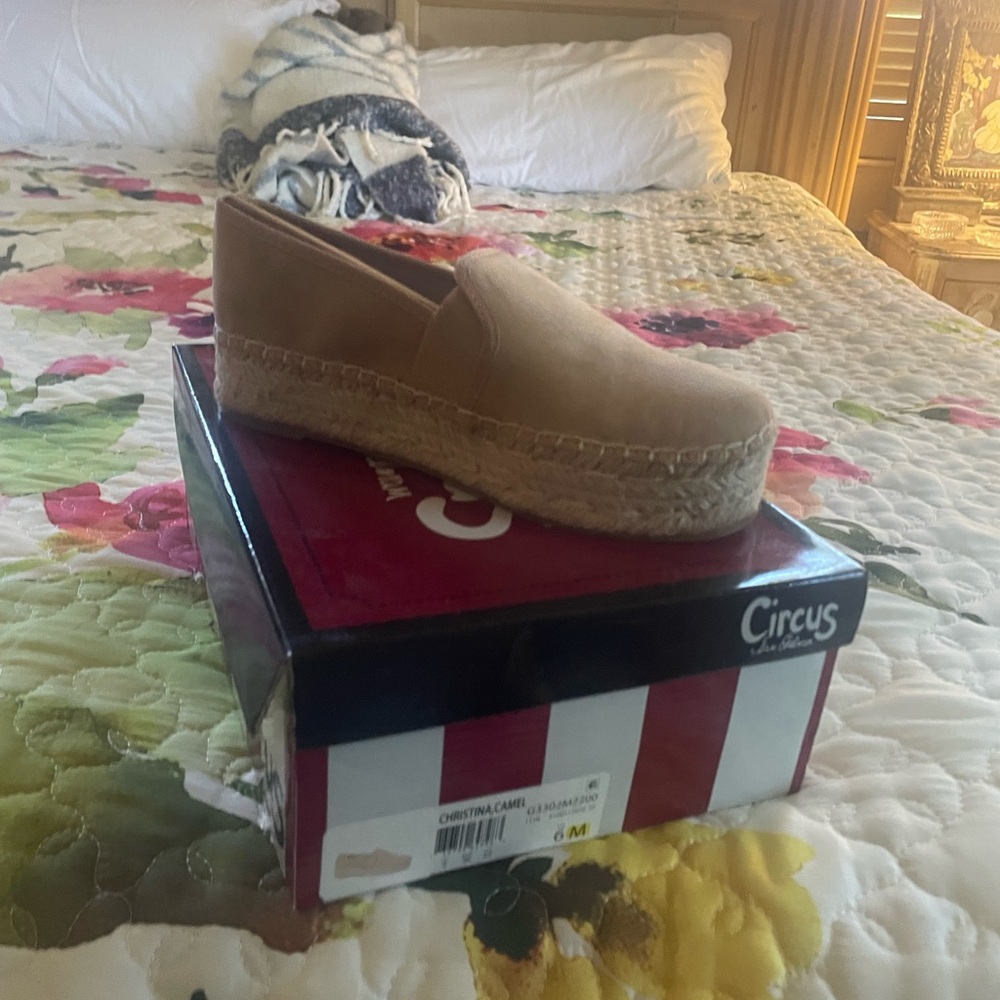 Circus by Sam Edelman Camel Espadrille Slip-Ons
